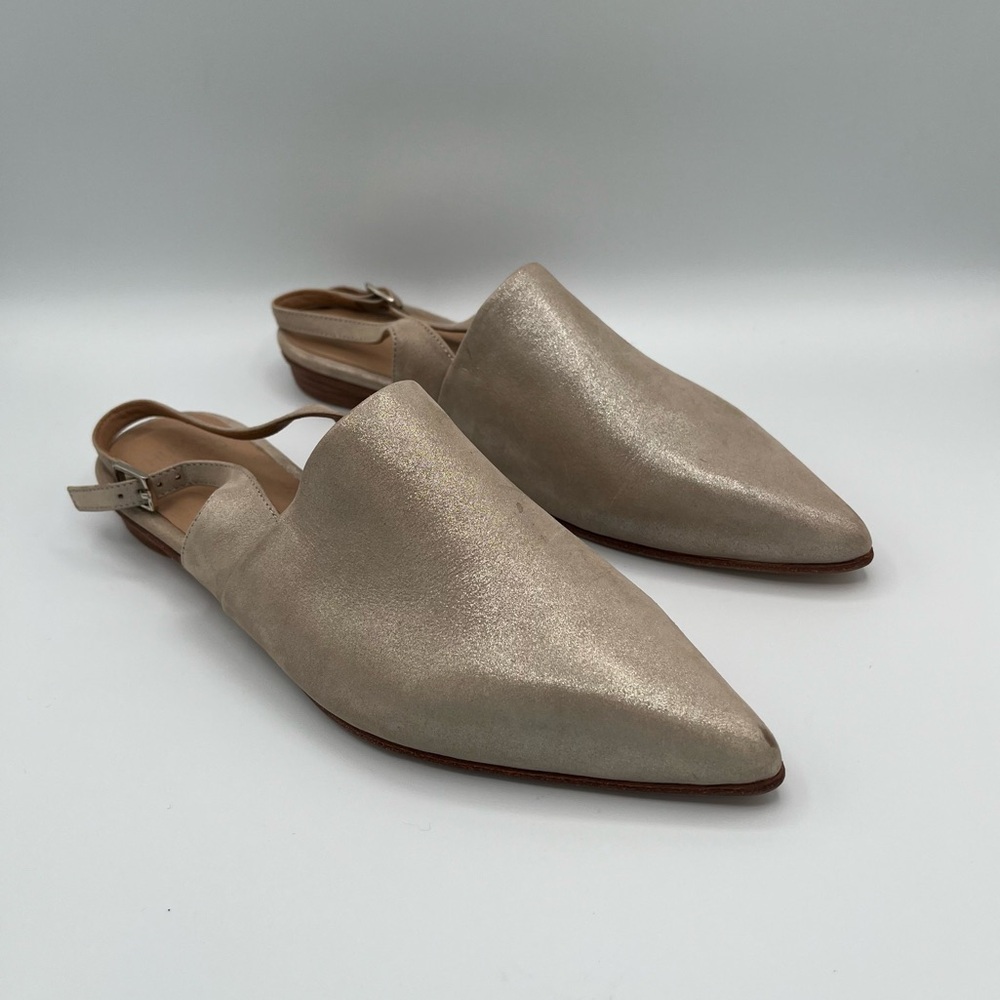 Huma Blanco Slingback Flats in Silver